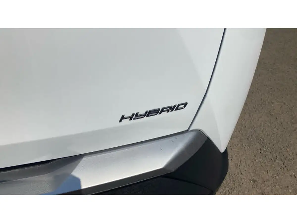 2025-peugeot-3008-suv-12-puretech-gt-136ps-hybrid-e-dsc6-big-44