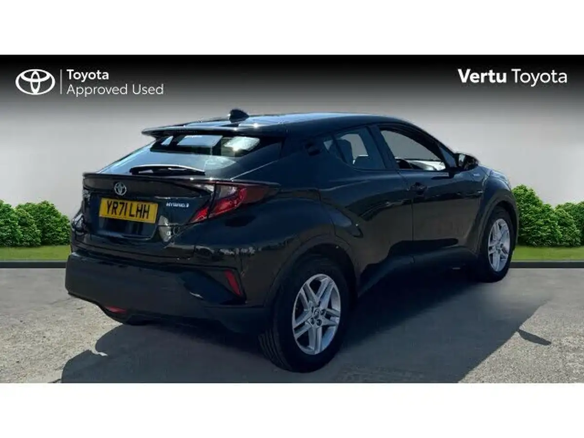 2022-toyota-c-hr-18-vvt-i-icon-big-1