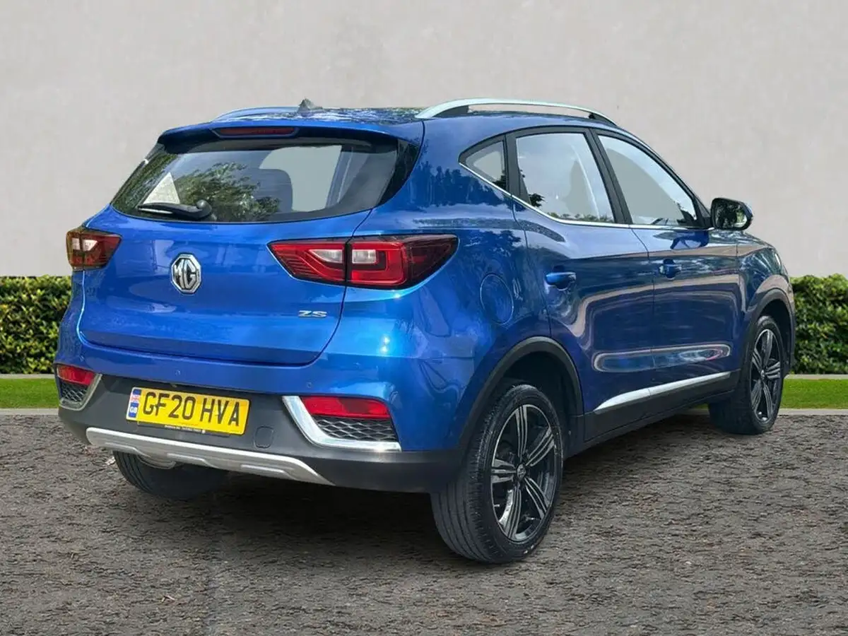 2020-mg-zs-suv-15-vti-tech-exclusive-106ps-big-2