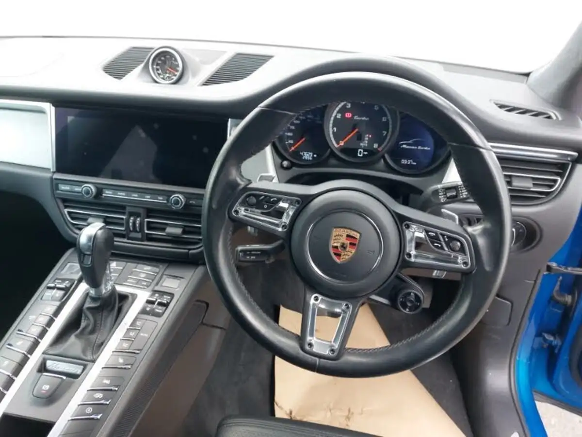 2019-porsche-macan-29-v6-turbo-big-6