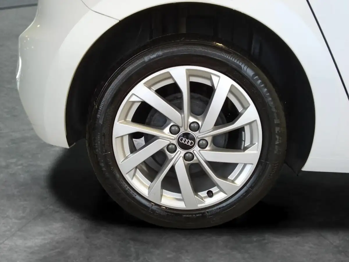 2021-audi-a1-10-25-tfsi-sport-big-31