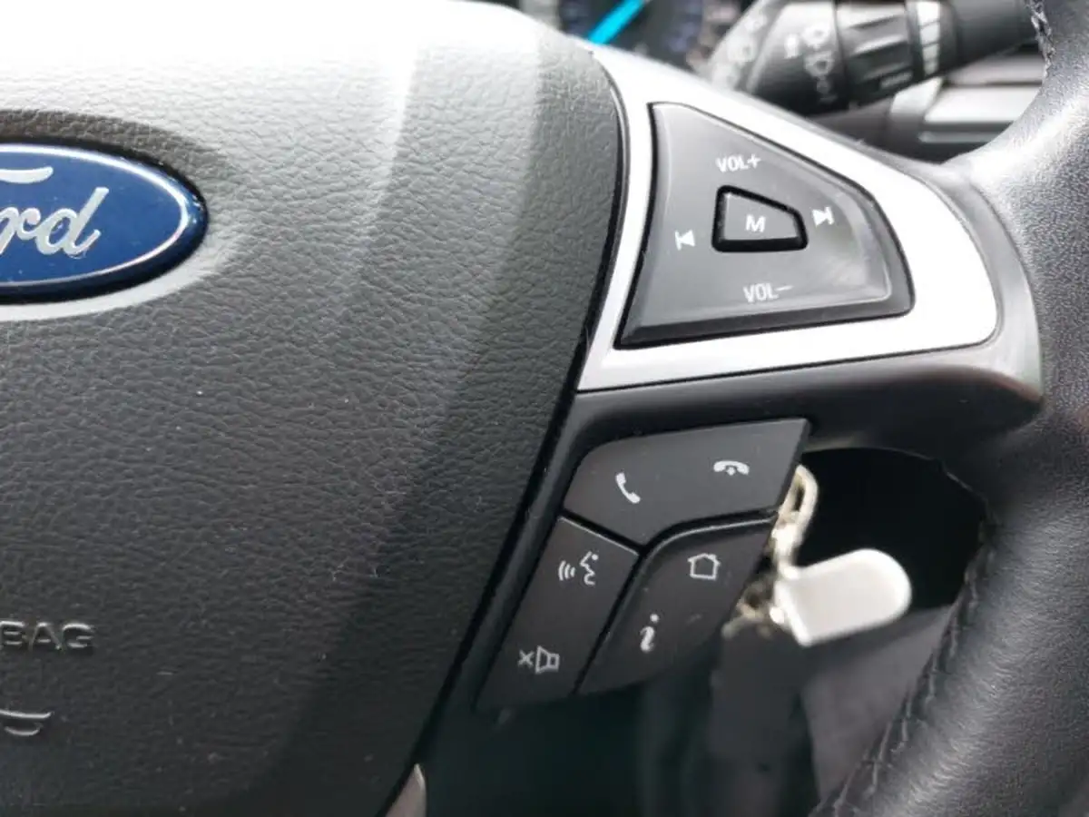 2019-ford-mondeo-20tdci-zetec-edition-ss-estate-big-12