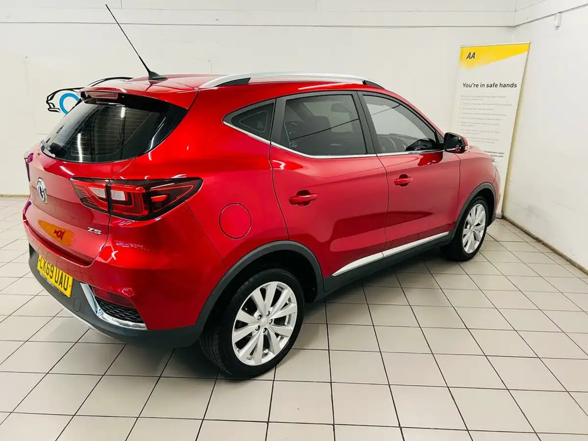 2019-mg-zs-suv-10t-gdi-excite-111ps-big-8