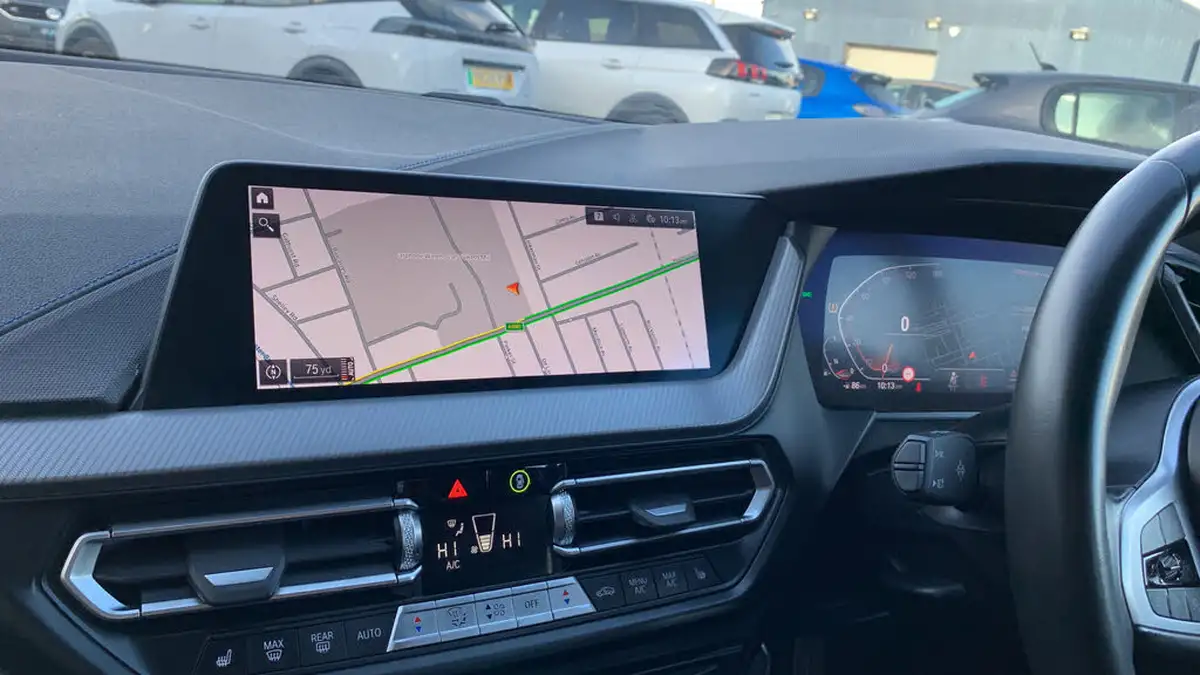 2022-bmw-1-series-15-118i-m-sport-lcp-dct-big-33