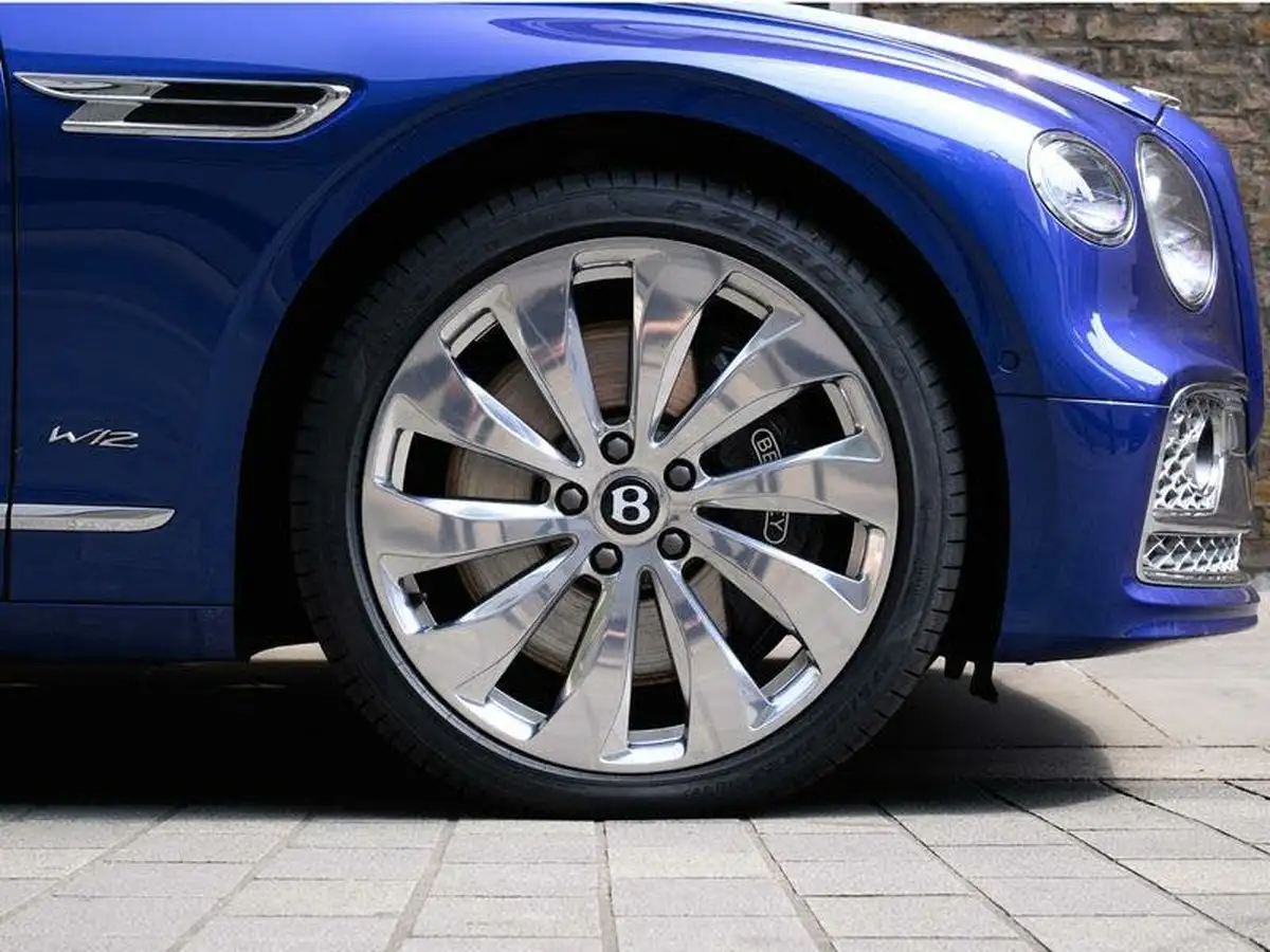 2020-bentley-flying-spur-60-w12-big-5