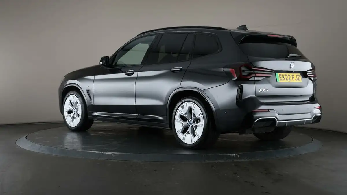 2022-bmw-ix3-e-m-sport-pro-big-5