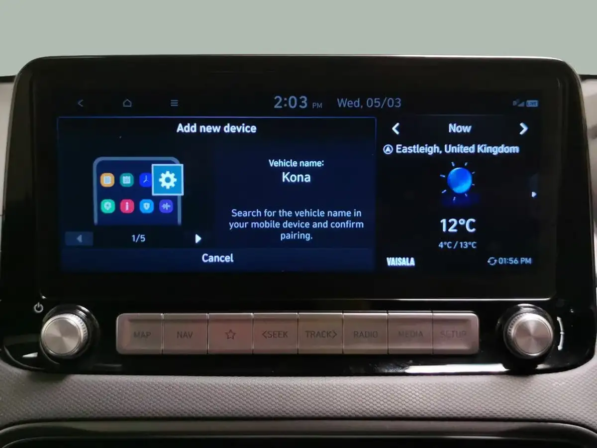 2022-hyundai-kona-e-premium-204ps-64kwh-7kw-obc-big-17