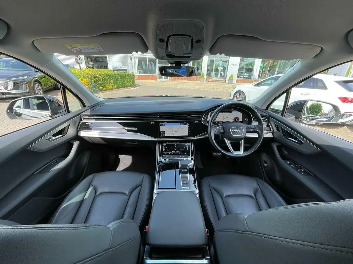 2022-audi-q7-30-55-tfsi-sport-big-2