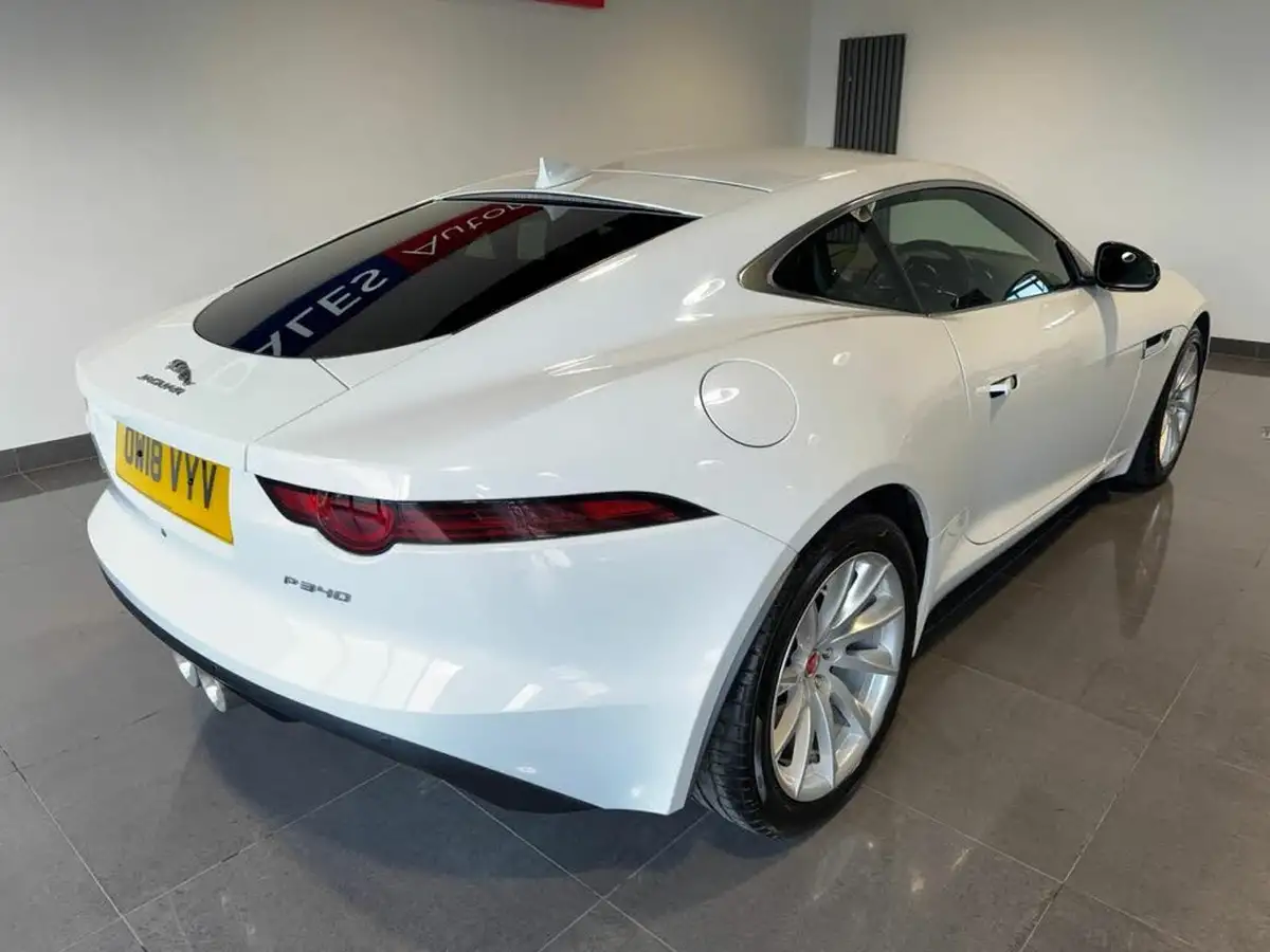 2018-jaguar-f-type-30-v6-sc-ss-coupe-auto-big-4