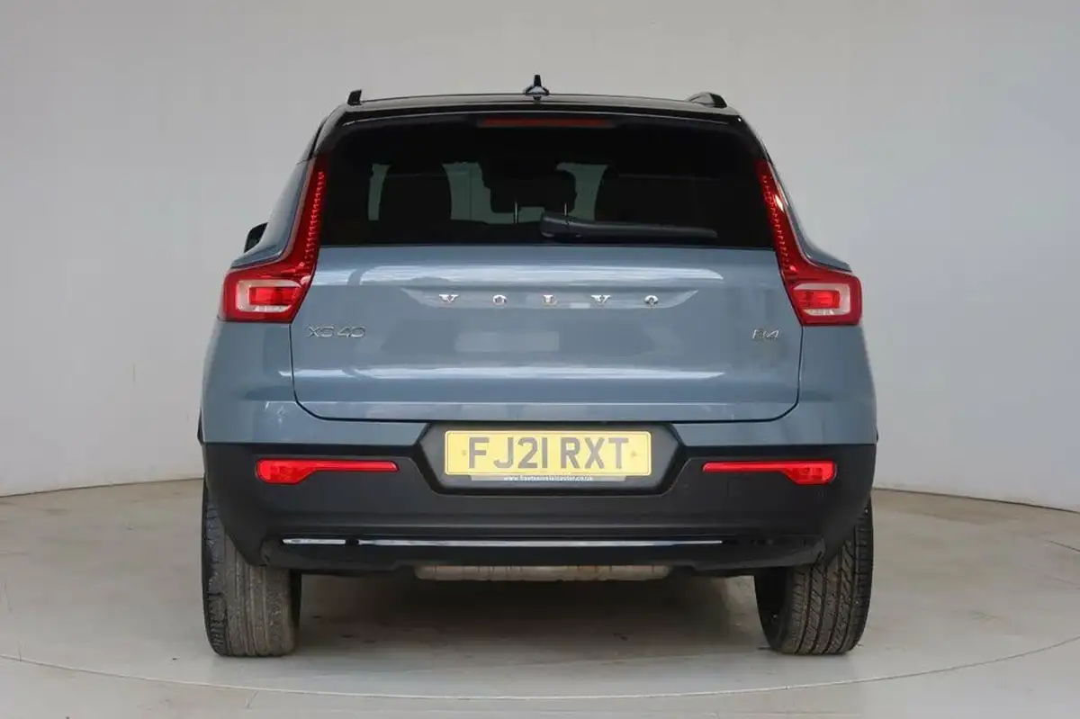 2021-volvo-xc40-20-b4-r-design-pro-197bhp-geartronic-big-5