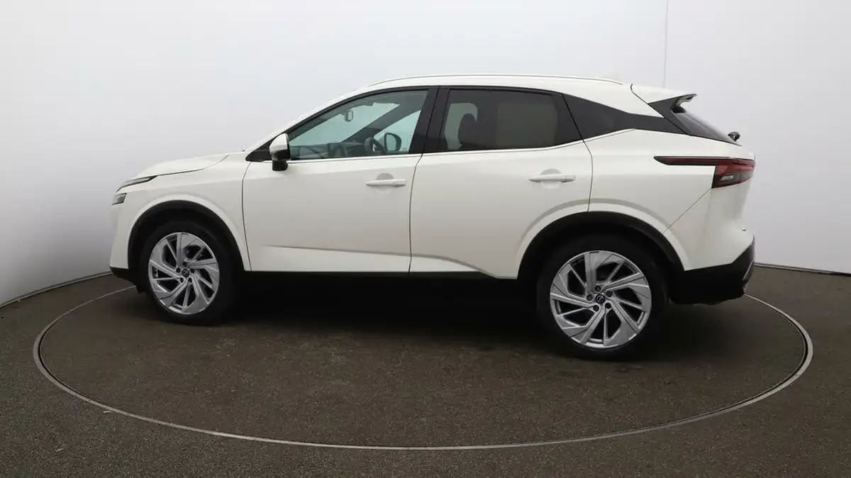 2022-nissan-qashqai-13-dig-t-tekna-big-51