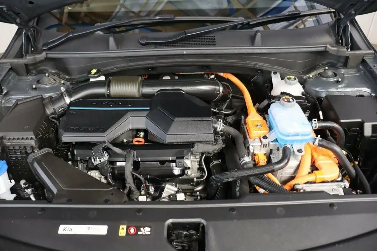 2023-kia-sportage-16-t-gdi-gt-line-261bhp-awd-phev-auto-big-14