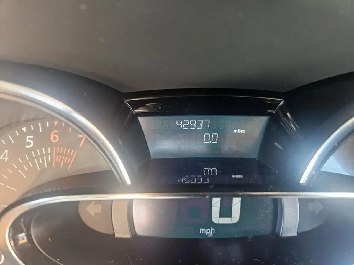 2017-renault-clio-09-tce-dynamique-nav-big-25