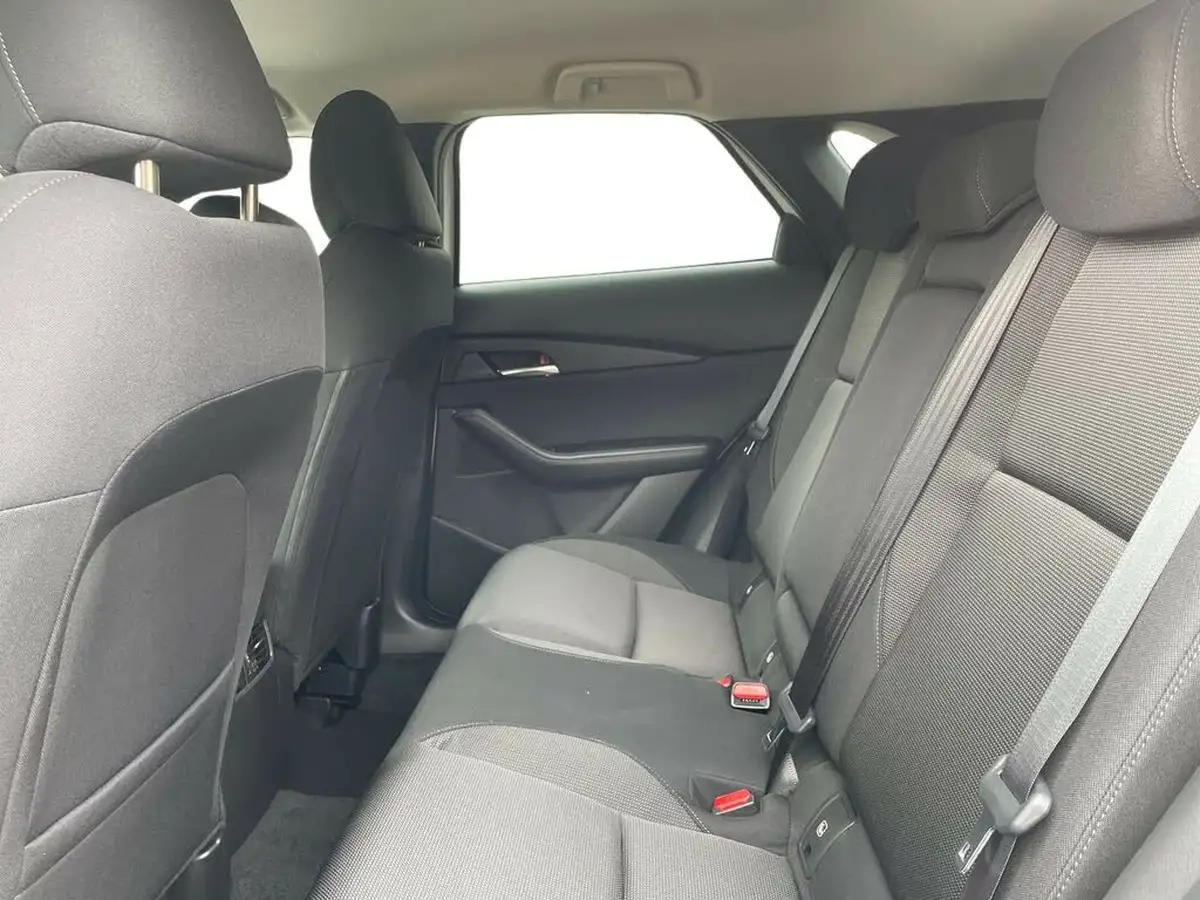 2025-mazda-cx-30-25-e-skyactiv-g-exclusive-line-big-10