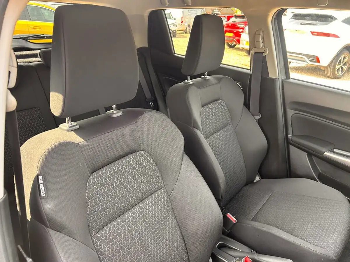 2024-suzuki-swift-12-dualjet-sz5-big-26