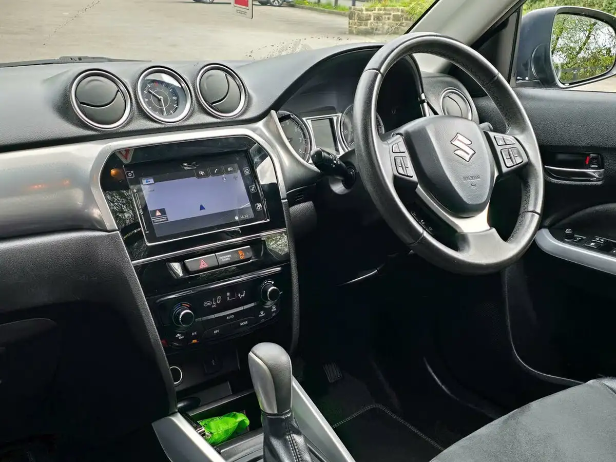 2015-suzuki-vitara-16-sz5-auto-big-13