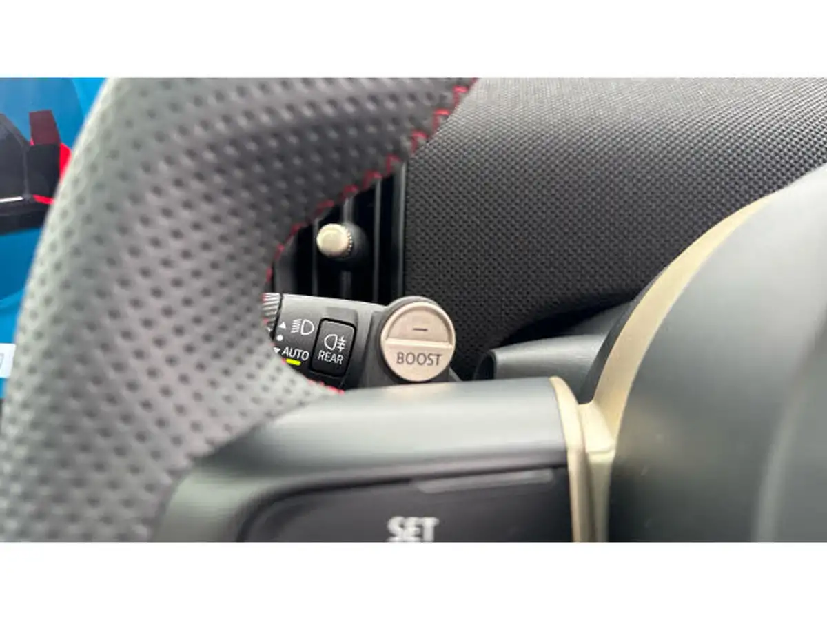 2024-mini-cooper-15-cooper-c-sport-3d-big-25