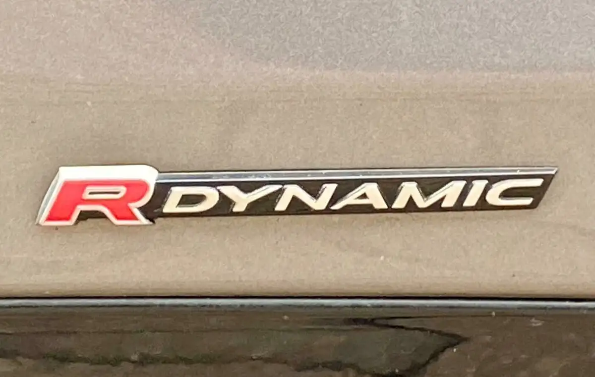 2020-land-rover-range-rover-velar-20-p250-r-dynamic-s-big-26