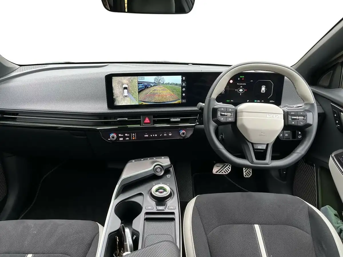 2025-kia-ev6-e-gt-line-s-320bhp-awd-840kwh-heat-pump-big-11