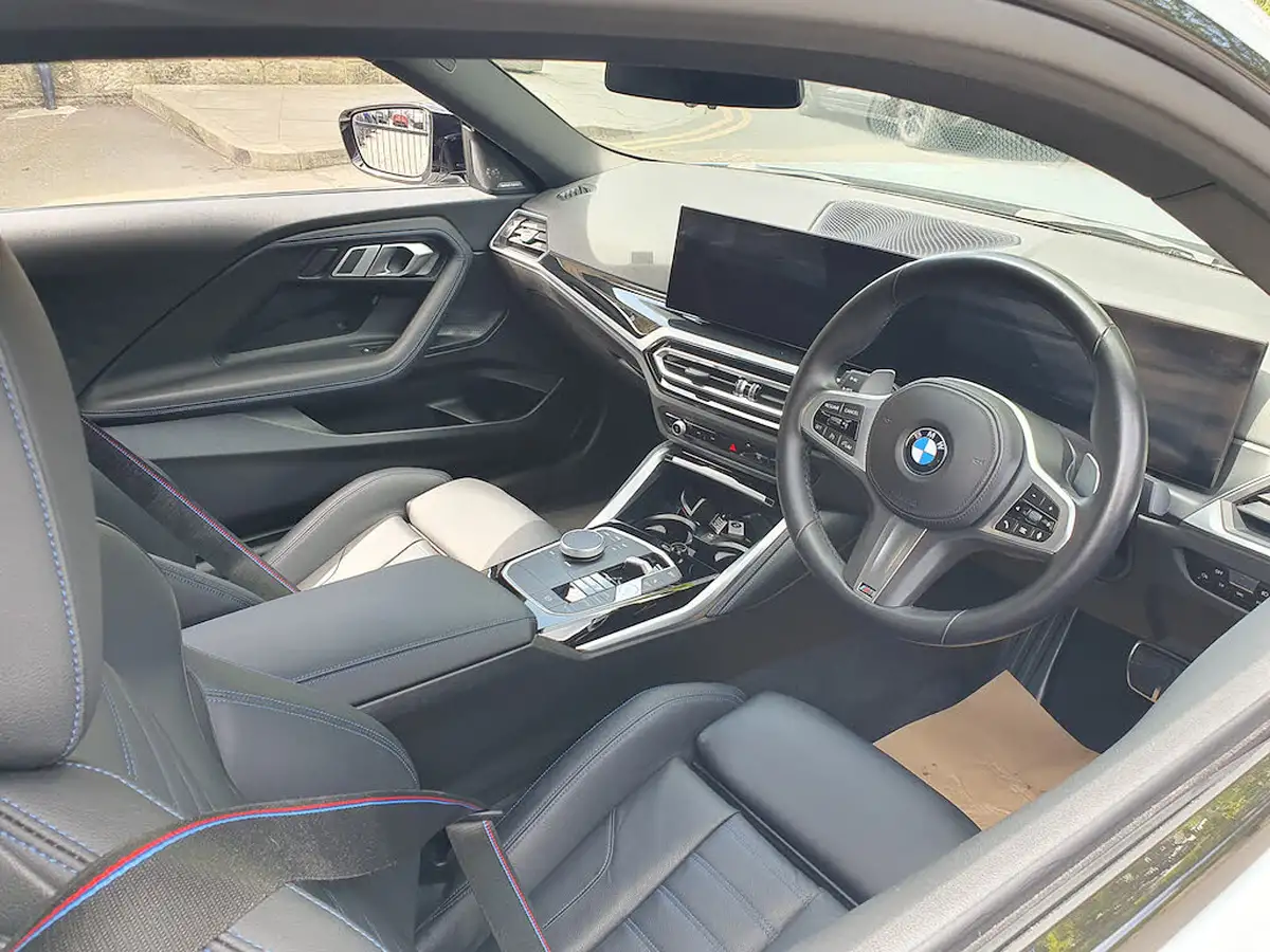 2022-bmw-2-series-30-m240i-big-25