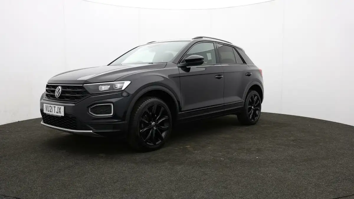 2021-volkswagen-t-roc-15-tsi-black-edition-big-52