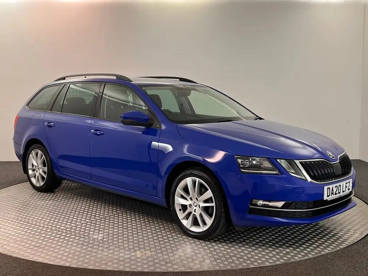 2020-skoda-octavia-20tdi-se-l-150ps-estate-dsg-big-2