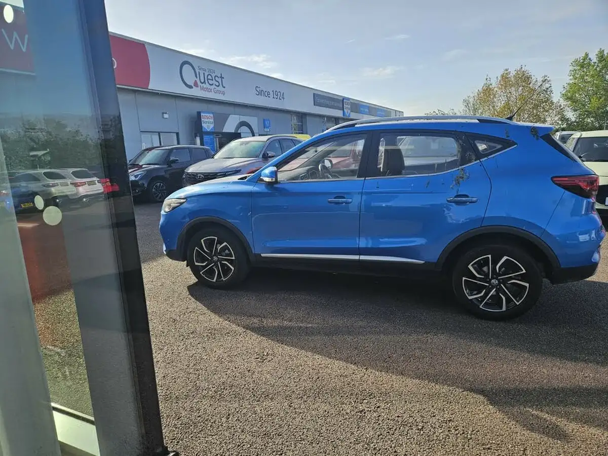 2022-mg-zs-suv-15-vti-tech-exclusive-big-3