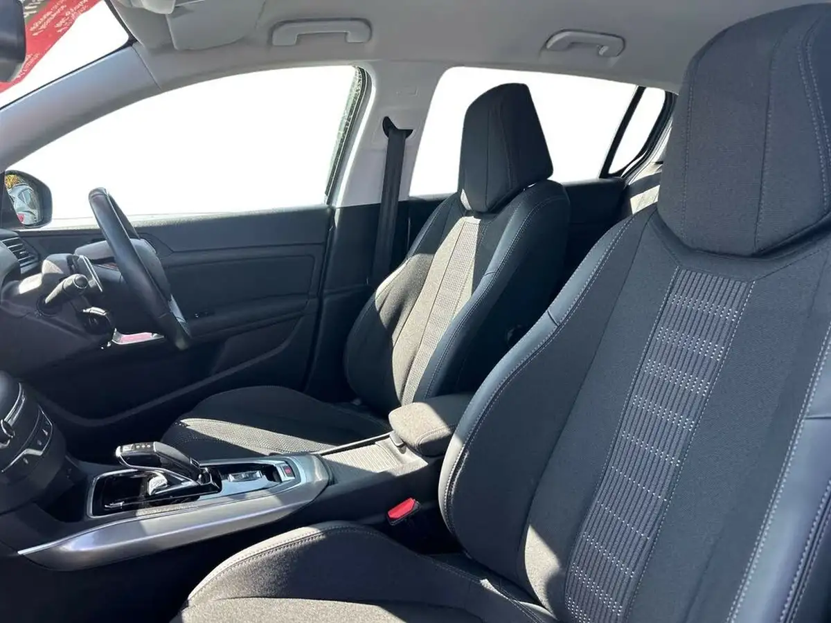 2021-peugeot-308-15-bluehdi-allure-digital-i-cockpit-eat8-big-7