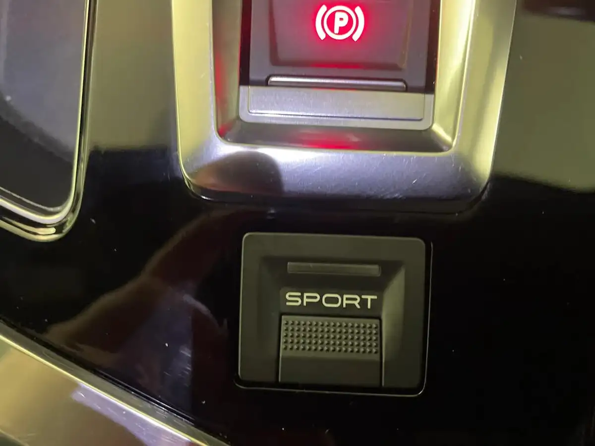 2020-peugeot-5008-suv-15-bluehdi-gt-line-eat8-big-28