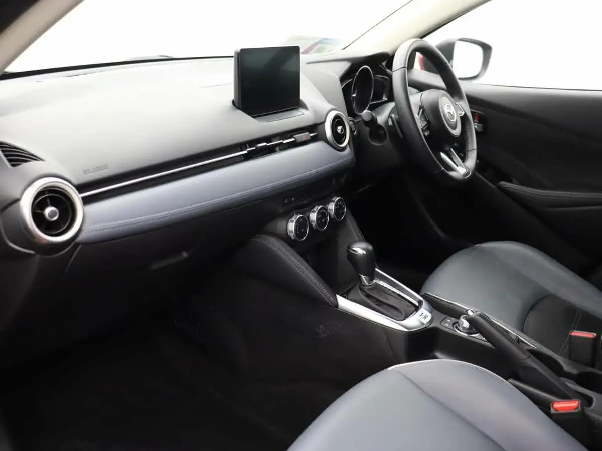 2022-mazda-mazda2-15-skyactiv-g-gt-sport-big-7