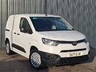 2021-toyota-proace-city-15d-active-100hpeu6dt-e-small-0