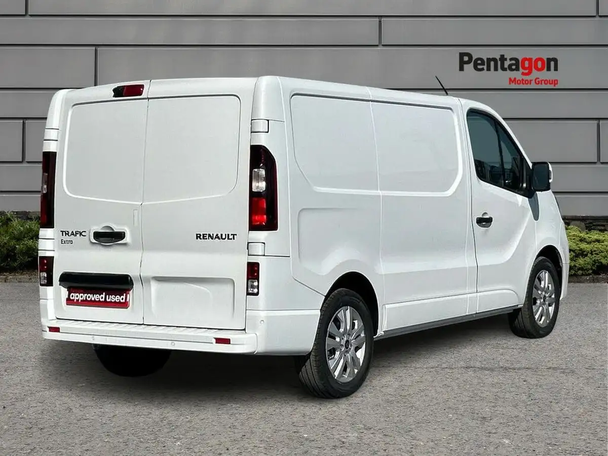 2025-renault-trafic-20dci-sl30-150-extra-big-3