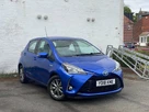 2018-toyota-yaris-15-vvt-i-icon-navi-hybrid-small-1