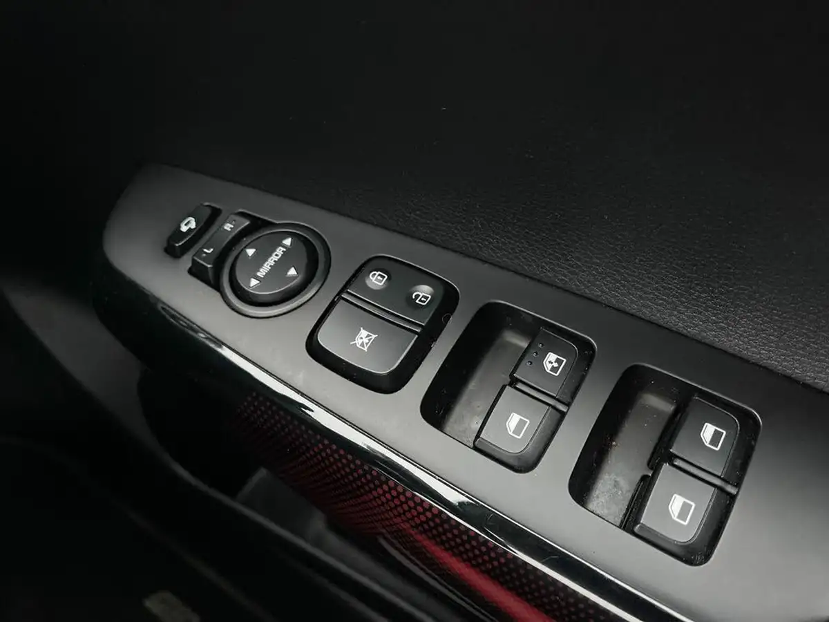 2023-kia-picanto-10-t-gdi-gt-line-s-big-15