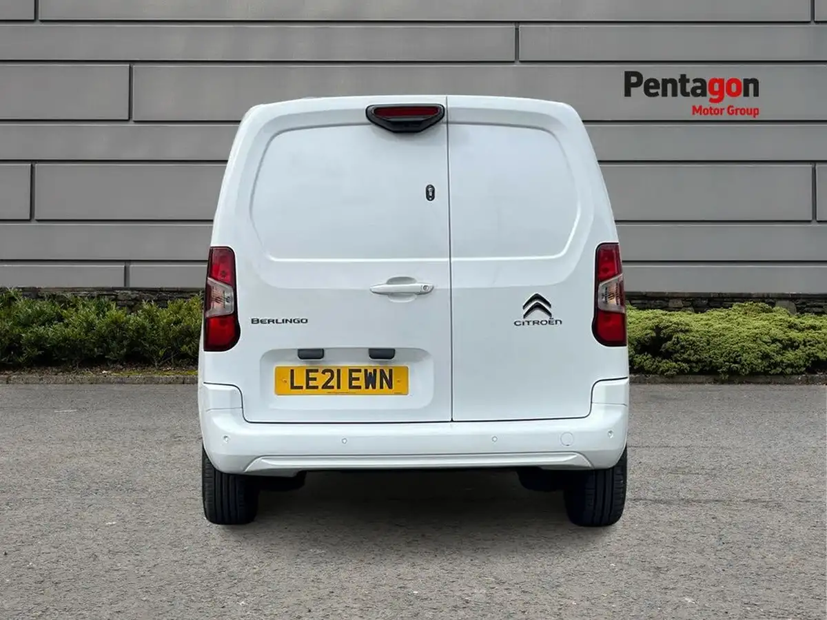 2021-citroen-berlingo-15bluehdi-1000-driver-100pseu6dt-e-ss-big-13