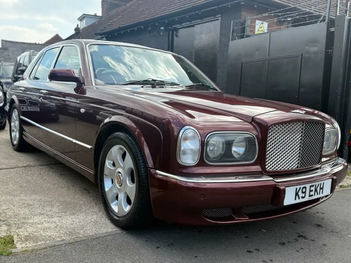 2001-bentley-arnage-68-red-label-big-5