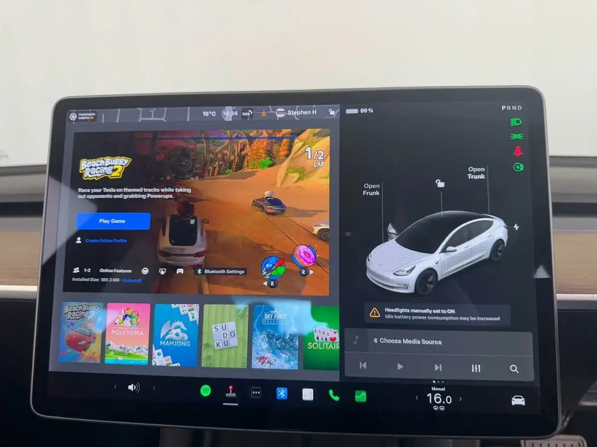 2021-tesla-model-3-e-long-range-awd-big-29