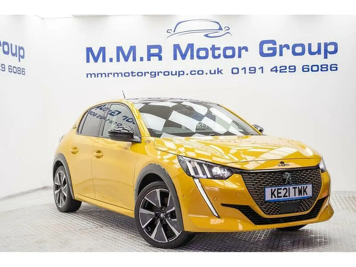2021-peugeot-208-e-gt-50kwh-big-6