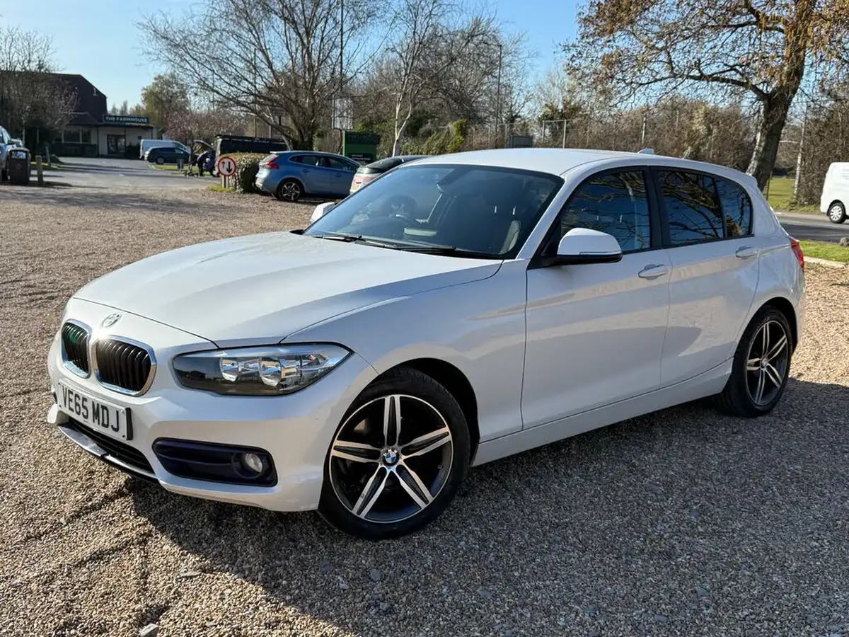 2016-bmw-1-series-15td-116d-sport-5d-big-9