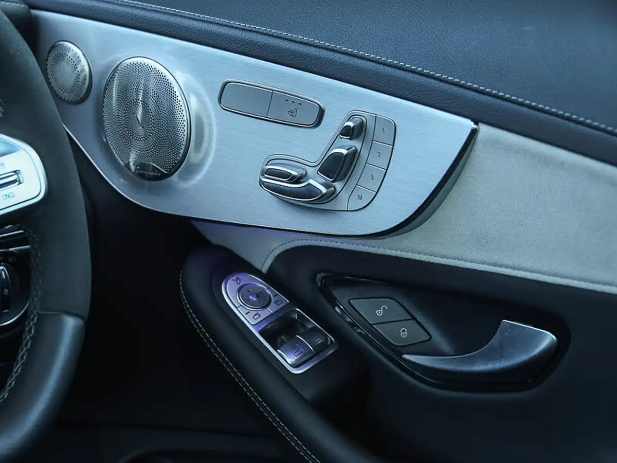 2022-mercedes-benz-c-class-40-c63-amg-s-night-edition-premium-plus-coupe-big-19