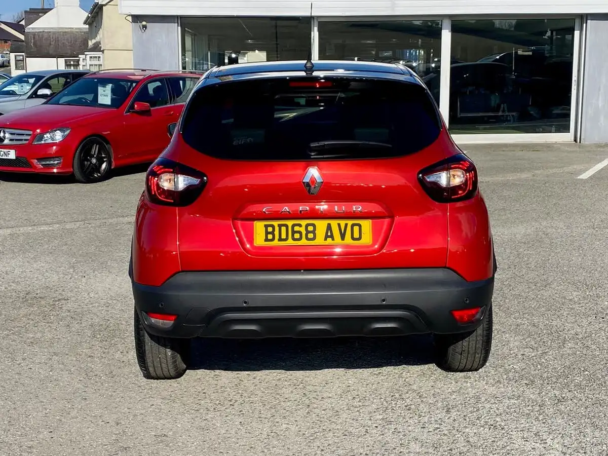 2018-renault-captur-15dci-iconic-big-5