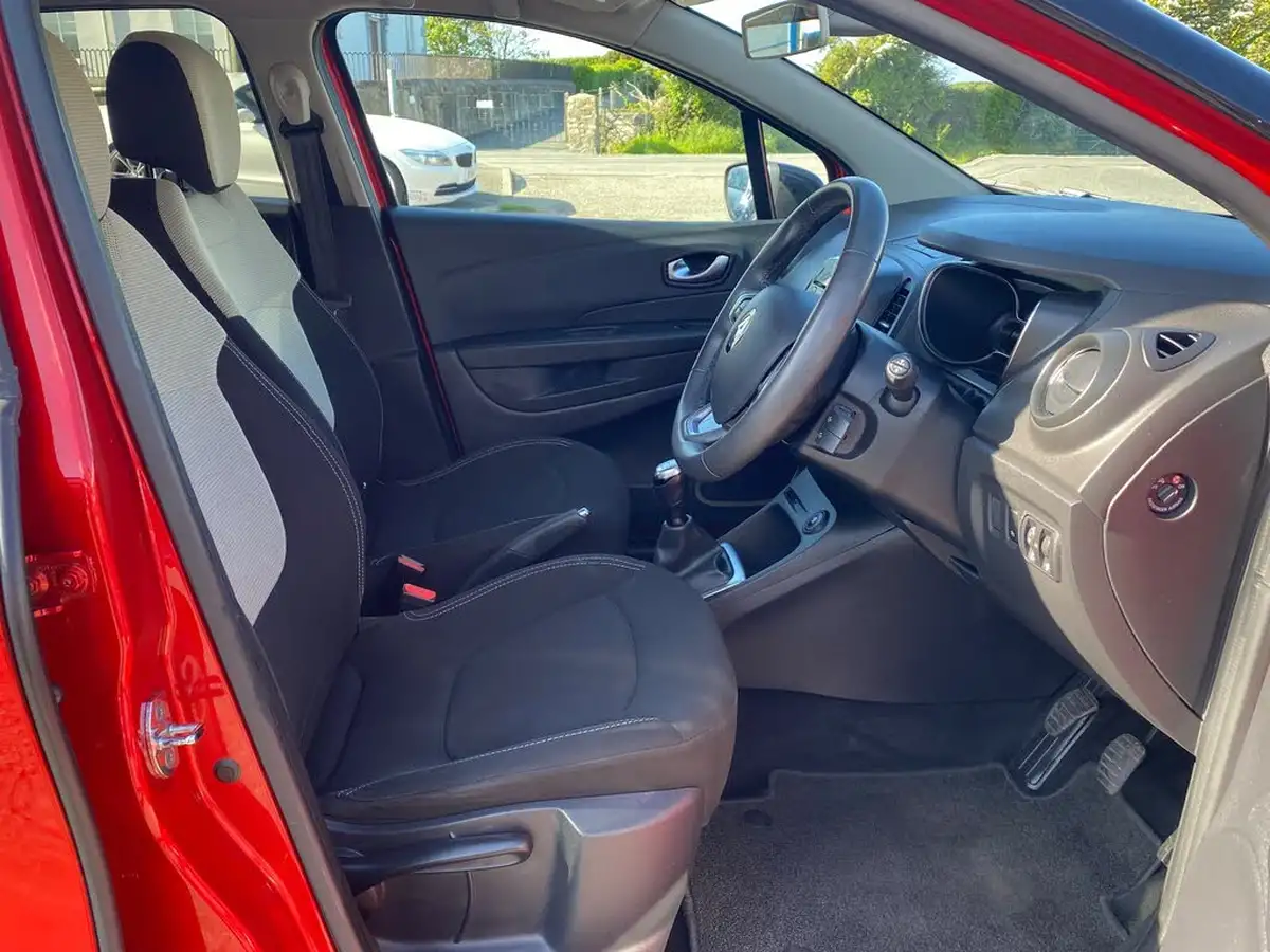 2018-renault-captur-15dci-iconic-big-9
