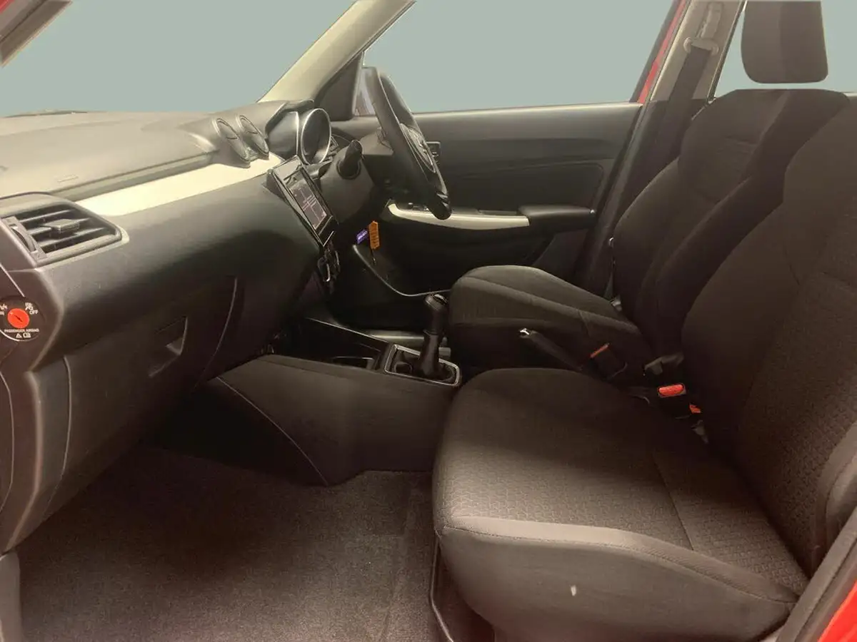 2020-suzuki-swift-10-boosterjet-sz-t-big-3