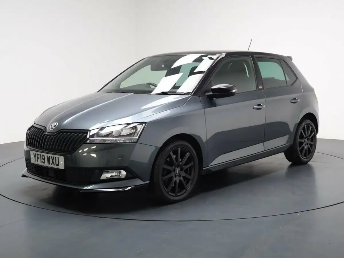 2019-skoda-fabia-10-tsi-monte-carlo-110ps-hatchback-big-5