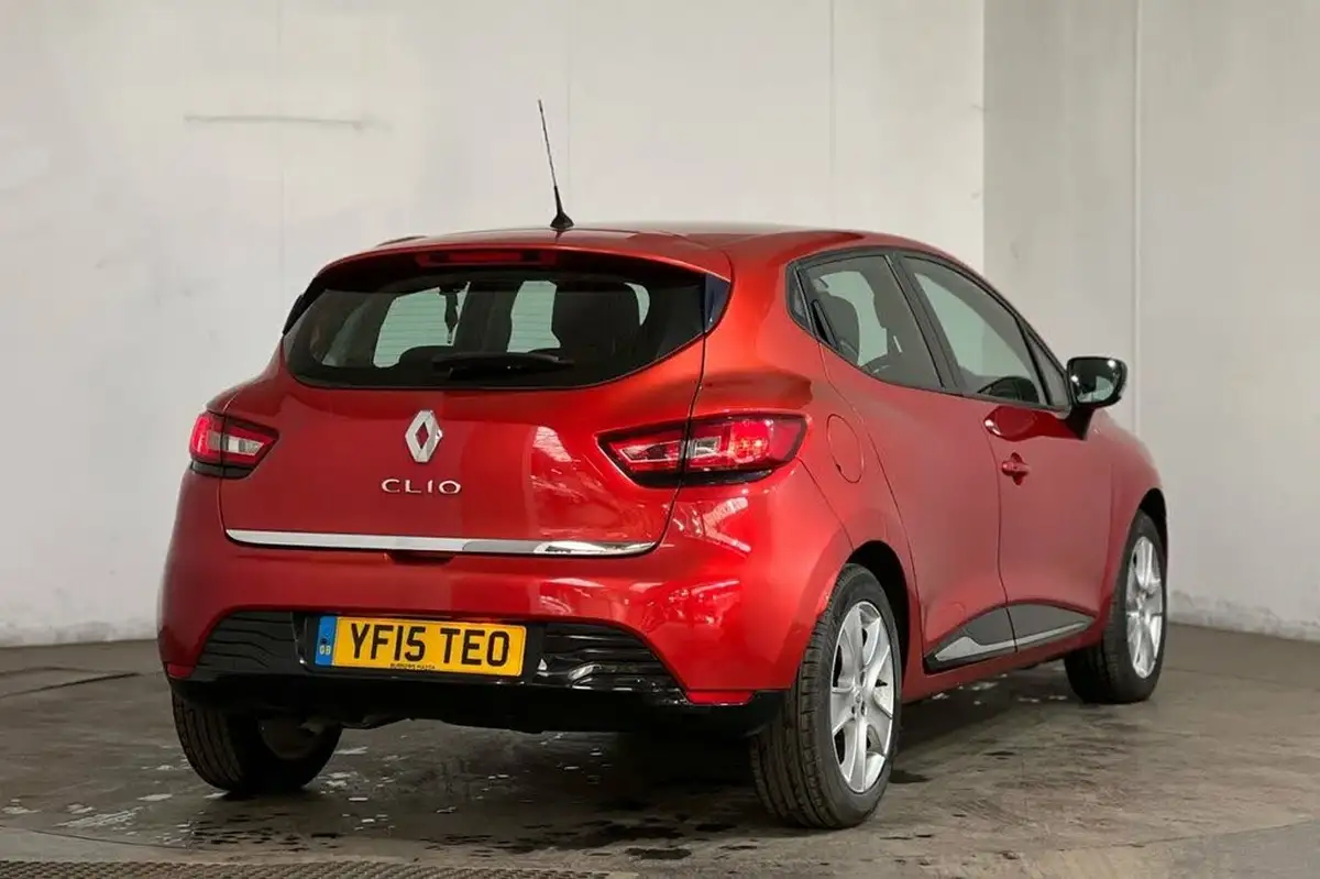 2015-renault-clio-12-dynamique-big-17