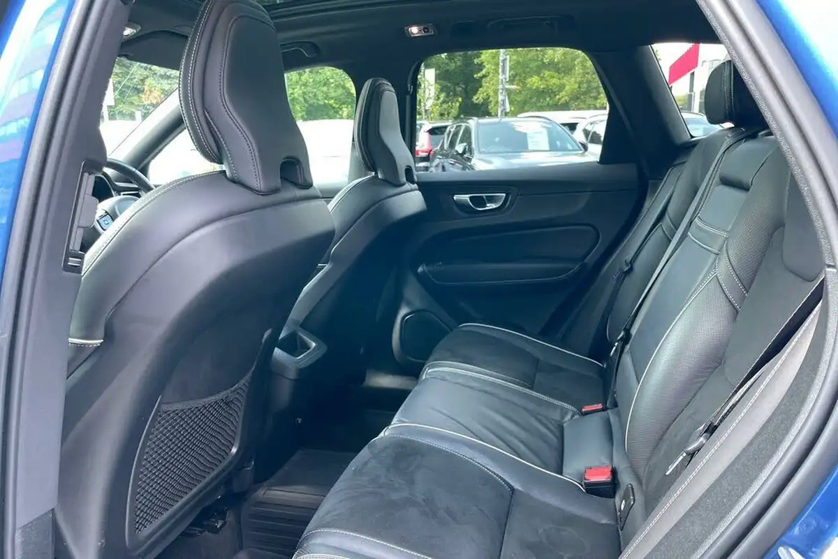 2019-volvo-xc60-20-t5-r-design-pro-awd-big-29