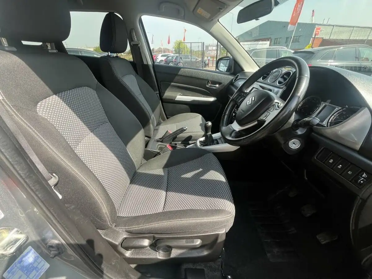 2017-suzuki-vitara-16-sz-t-big-10