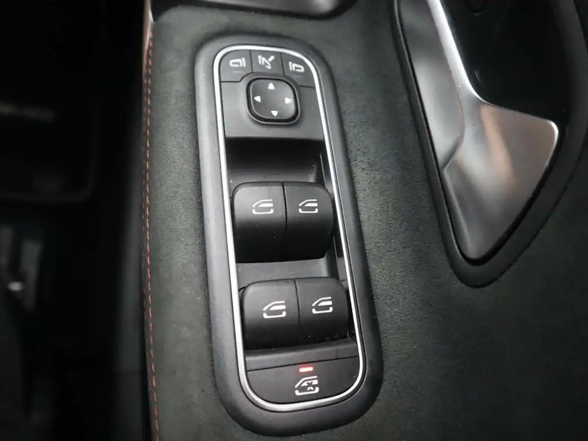 2020-mercedes-benz-a-class-13-a250e-amg-line-executive-saloon-4d-big-24