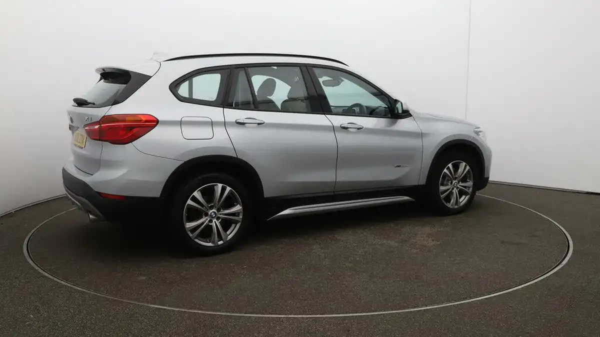 2018-bmw-x1-20td-xdrive20d-sport-ss-big-43