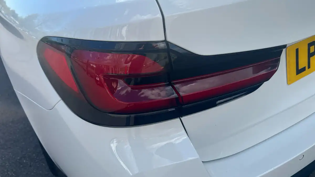 2022-bmw-5-series-20-530e-m-sport-touring-5d-big-6
